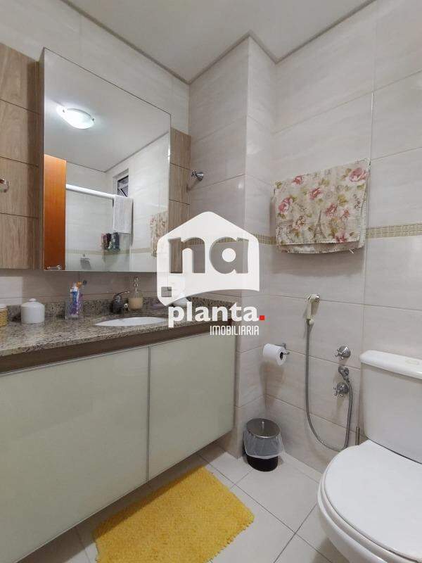 Apartamento à venda com 2 quartos, 80m² - Foto 14