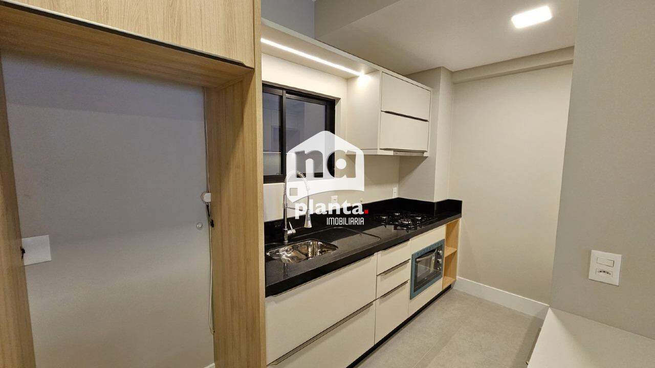 Apartamento para alugar com 2 quartos, 78m² - Foto 11