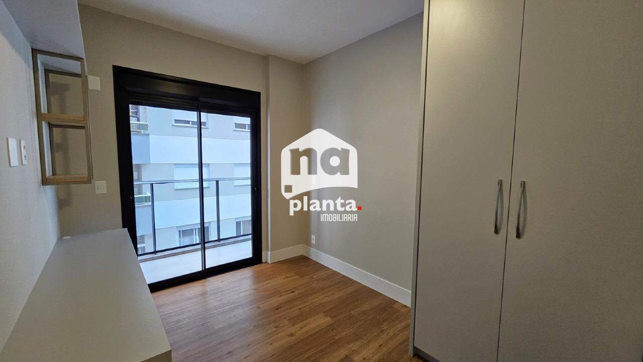 Apartamento para alugar com 2 quartos, 78m² - Foto 12