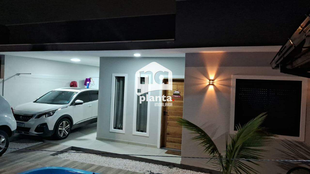 Casa à venda com 2 quartos, 78m² - Foto 1