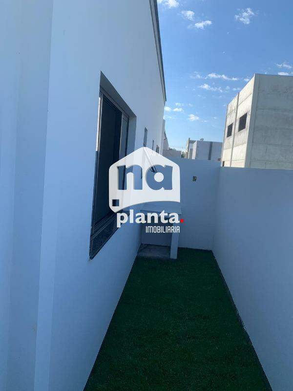 Casa à venda com 2 quartos, 81m² - Foto 3