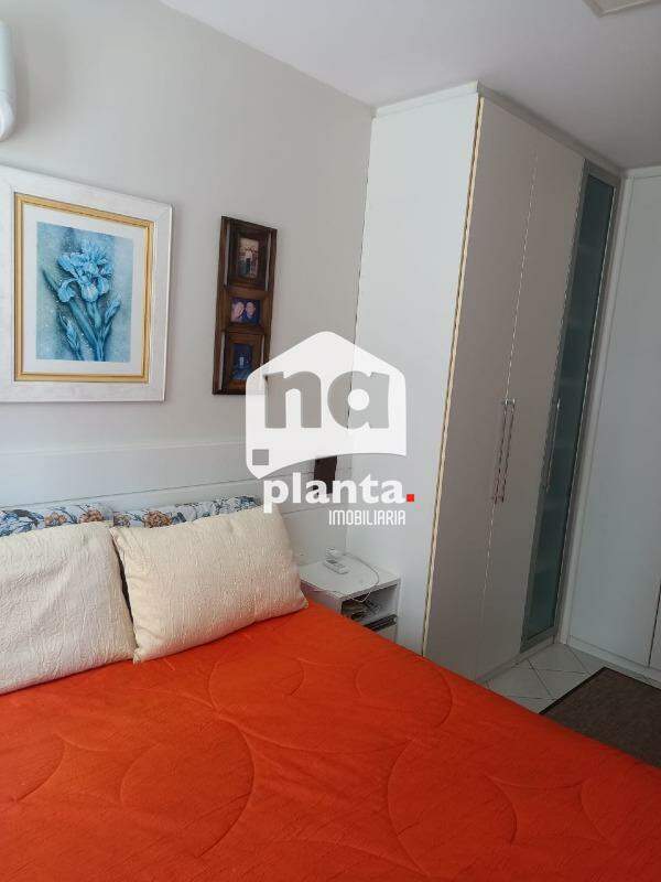 Apartamento à venda com 1 quarto, 54m² - Foto 16