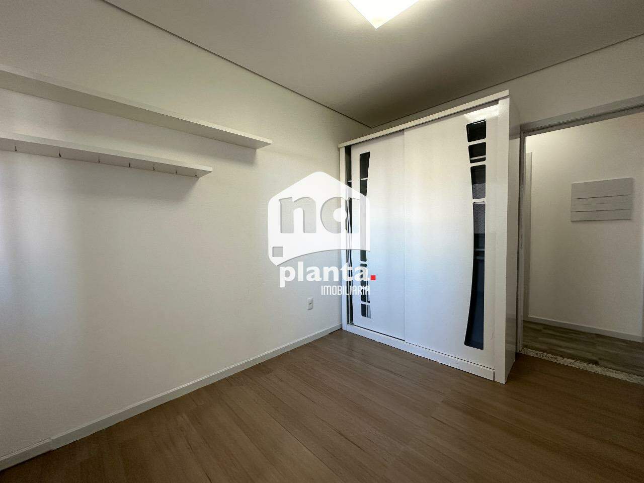 Apartamento à venda com 2 quartos, 75m² - Foto 10