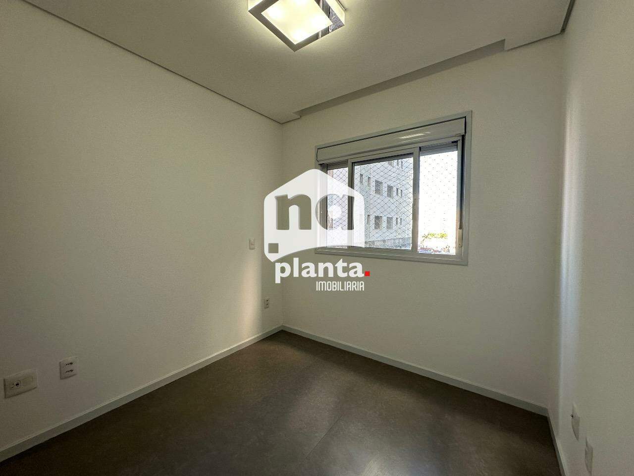 Apartamento à venda com 2 quartos, 75m² - Foto 19