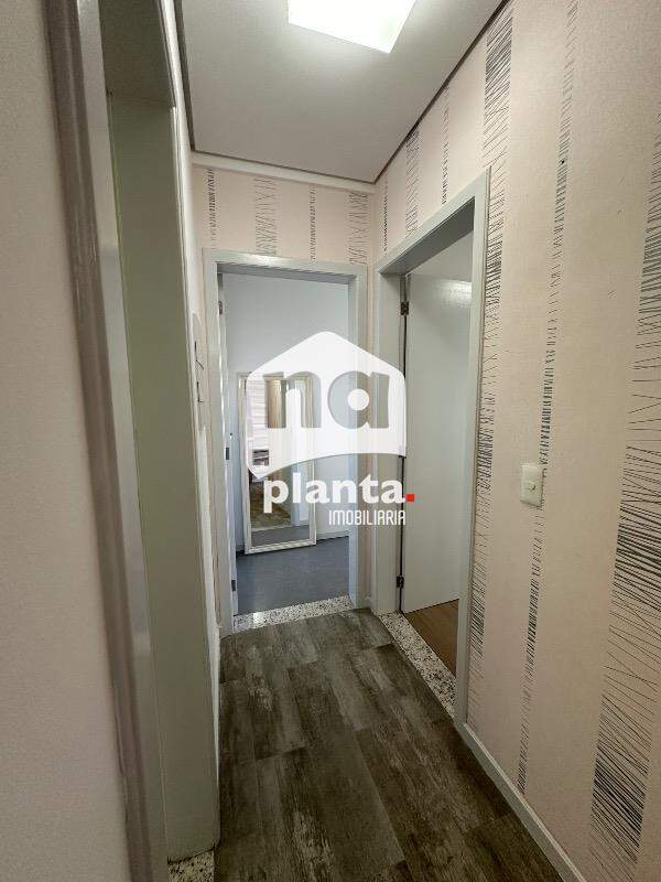 Apartamento à venda com 2 quartos, 75m² - Foto 12