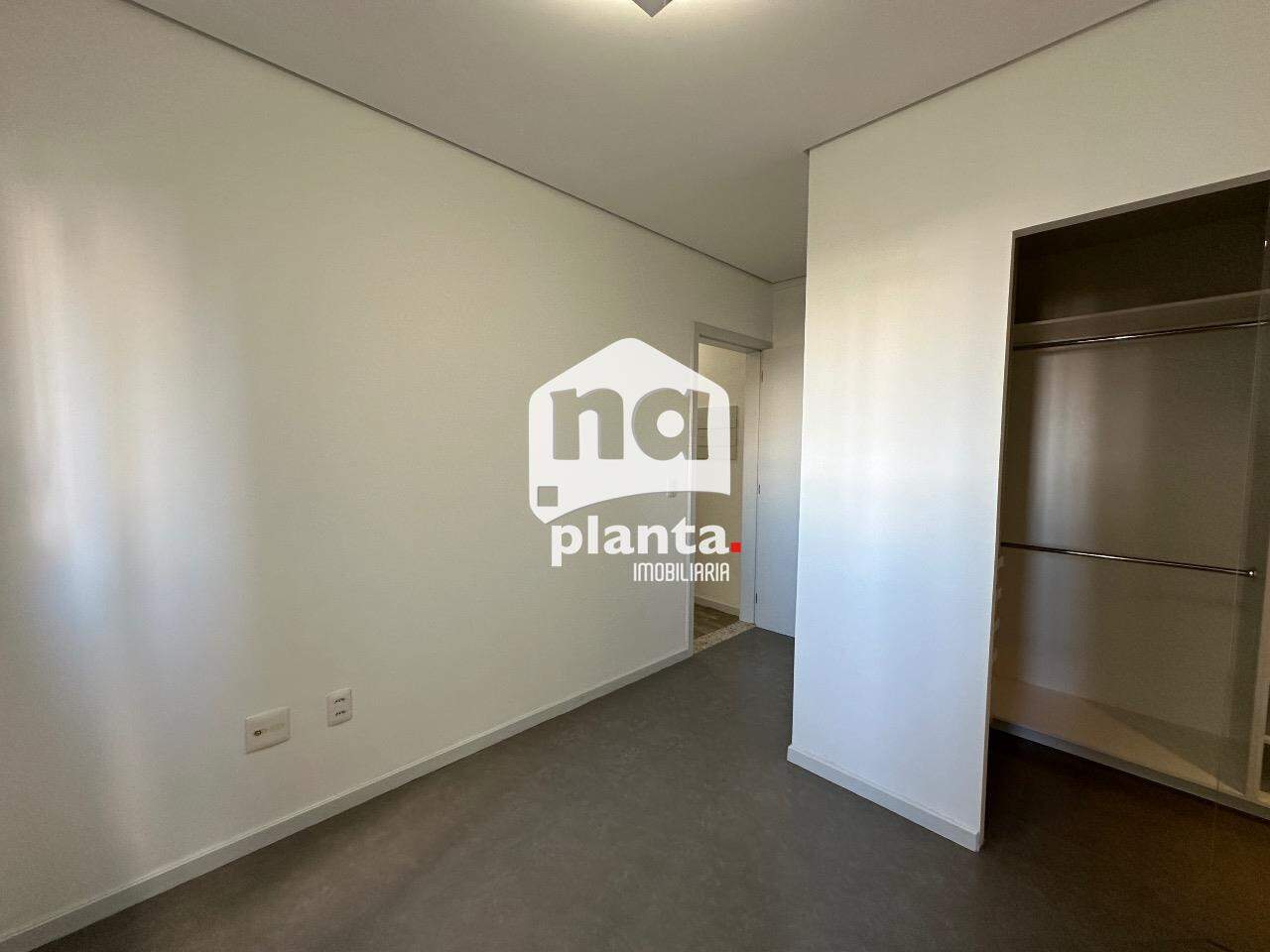 Apartamento à venda com 2 quartos, 75m² - Foto 18