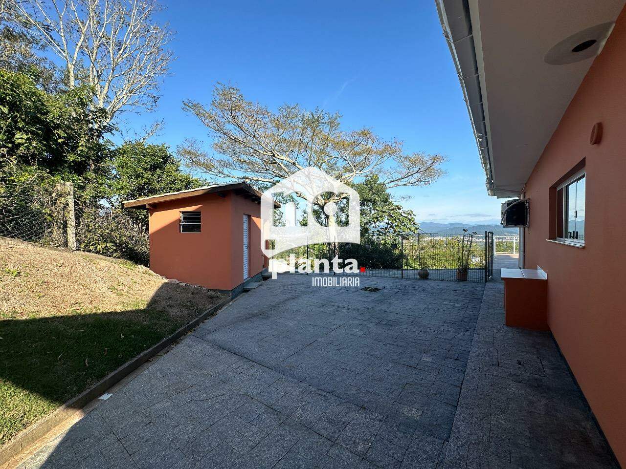 Casa à venda com 4 quartos, 254m² - Foto 24