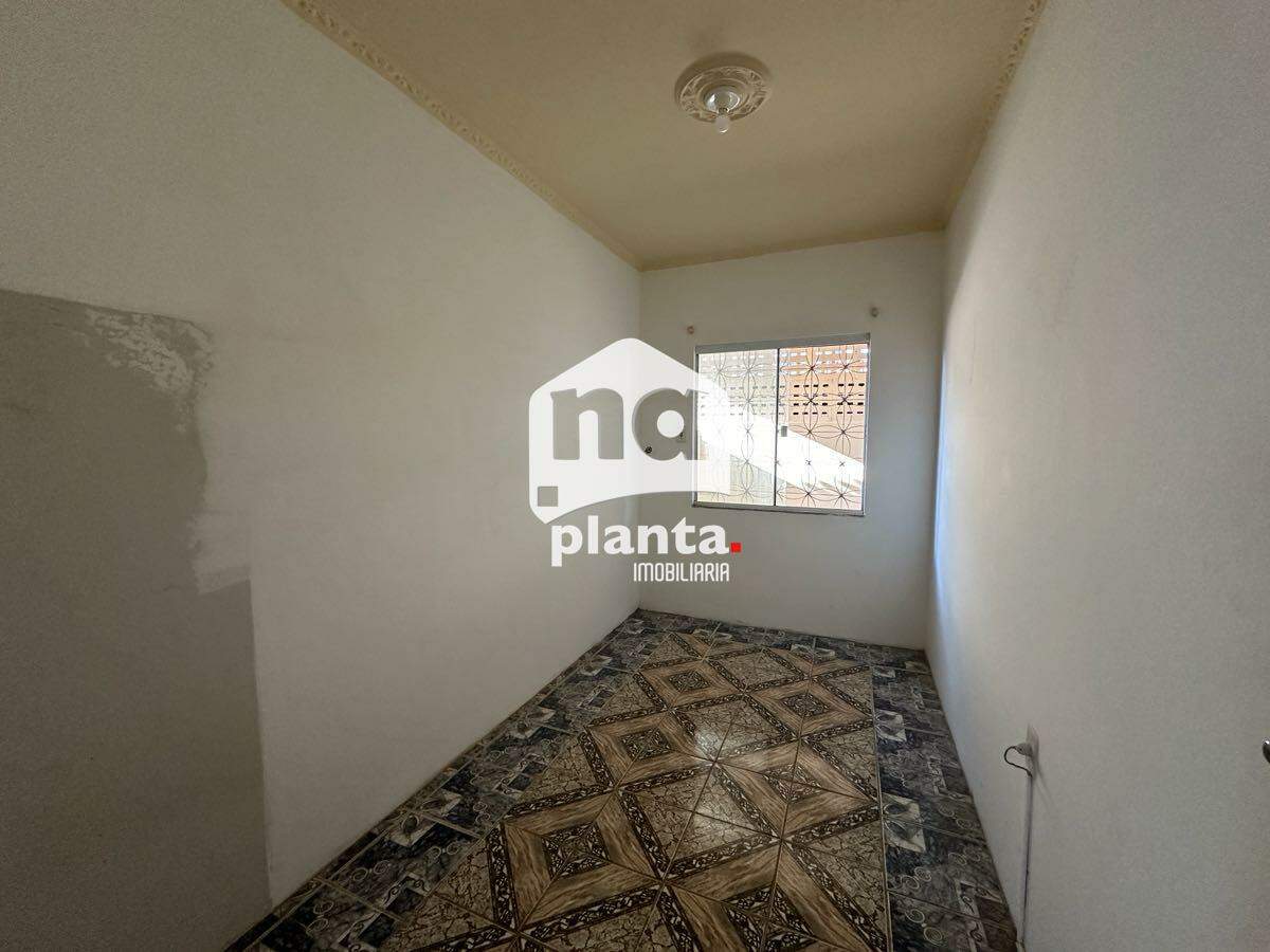 Casa à venda com 5 quartos, 150m² - Foto 8