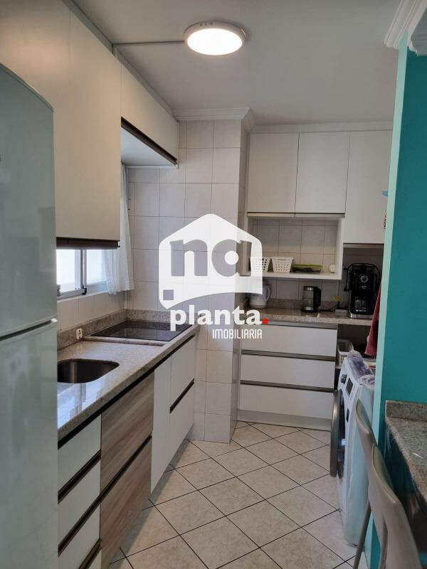 Apartamento à venda com 2 quartos, 53m² - Foto 2