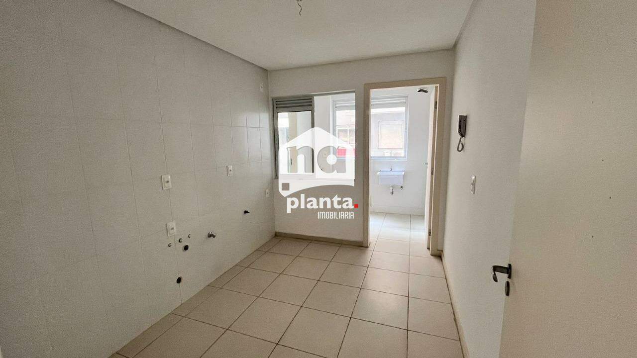 Apartamento à venda com 3 quartos, 91m² - Foto 4