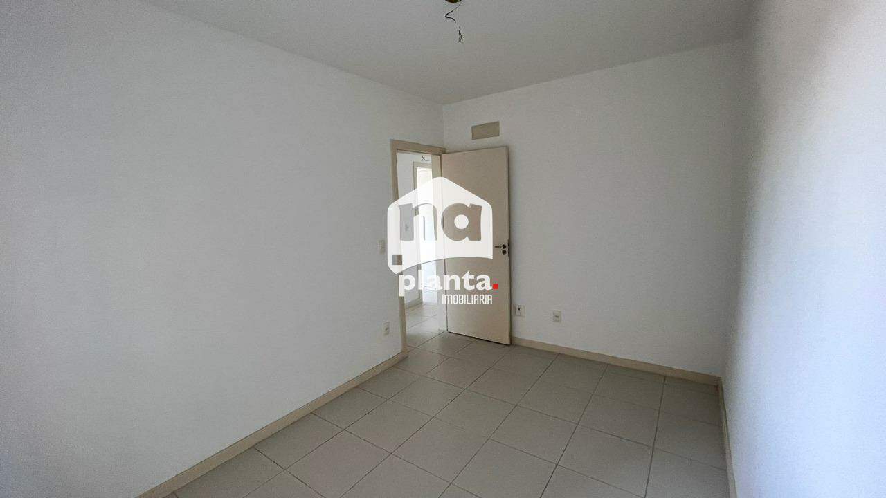 Apartamento à venda com 3 quartos, 91m² - Foto 11