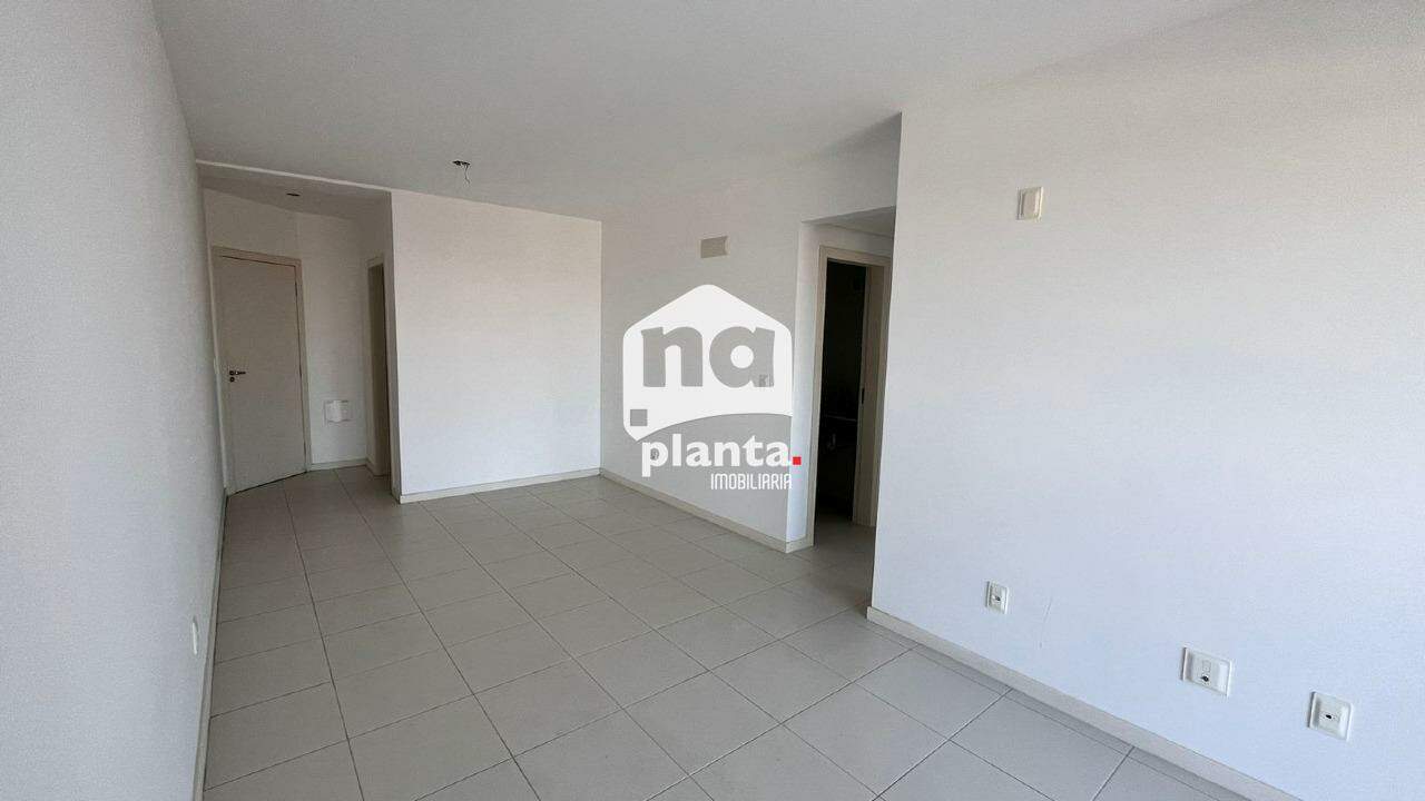 Apartamento à venda com 3 quartos, 91m² - Foto 3