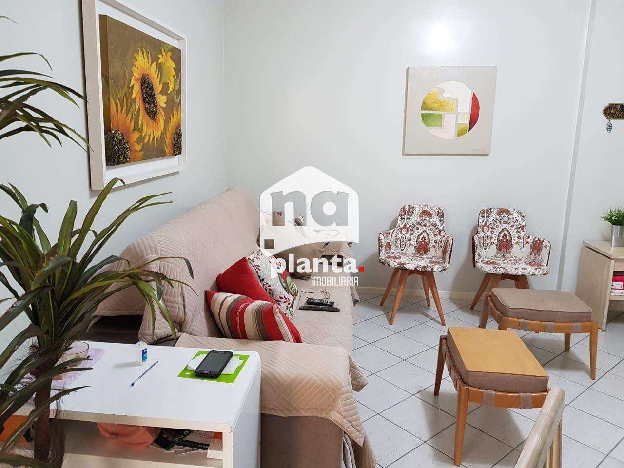 Apartamento à venda com 2 quartos, 74m² - Foto 4