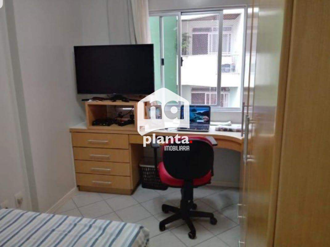 Apartamento à venda com 2 quartos, 74m² - Foto 11