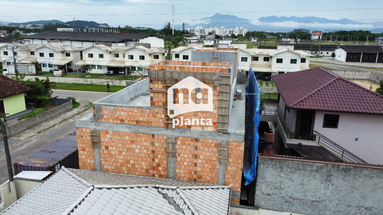 Sobrado à venda com 3 quartos, 110m² - Foto 4