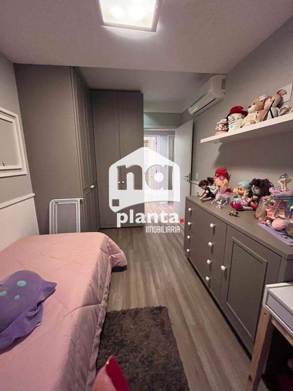 Apartamento à venda com 3 quartos, 136m² - Foto 11