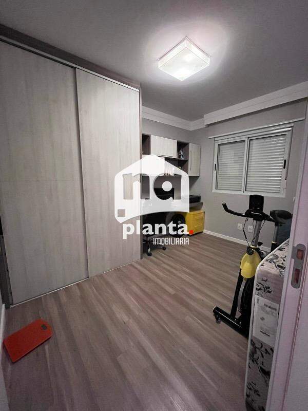 Apartamento à venda com 3 quartos, 136m² - Foto 6