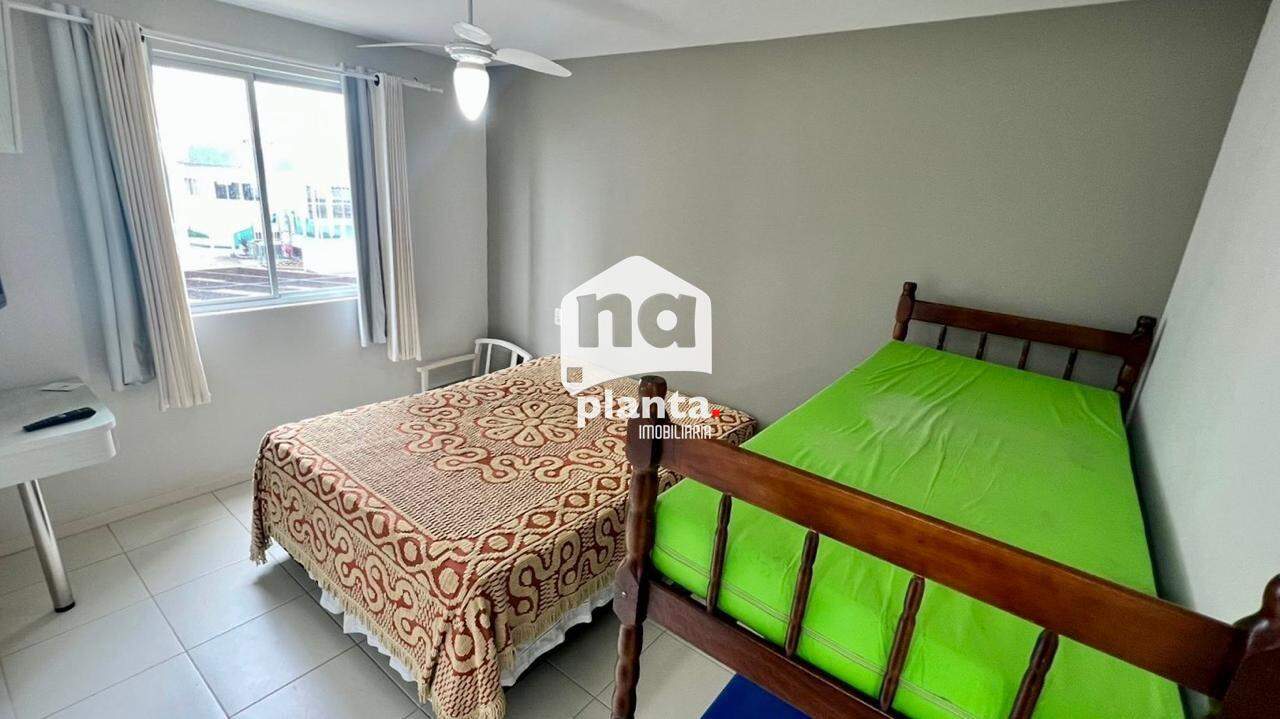 Apartamento à venda com 2 quartos, 75m² - Foto 13