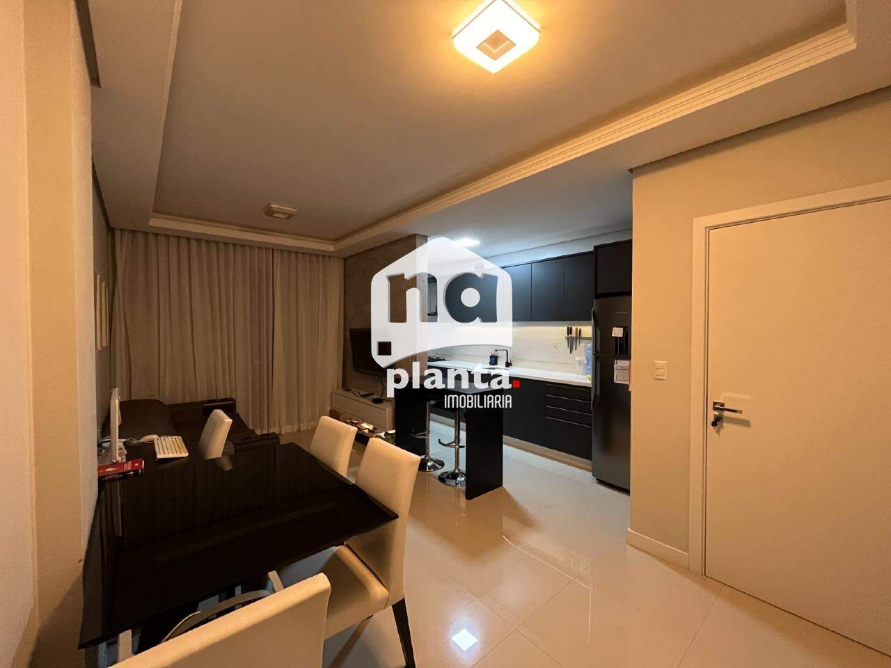 Apartamento à venda com 2 quartos, 68m² - Foto 1