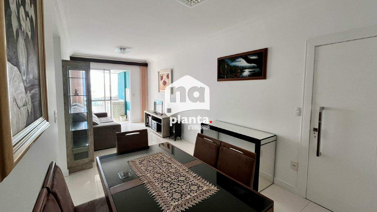 Apartamento à venda com 3 quartos, 113m² - Foto 2