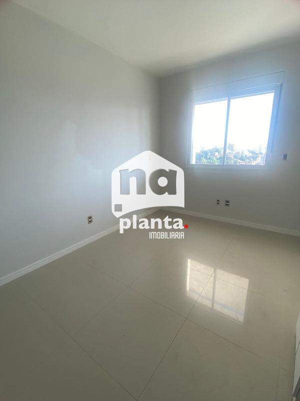 Apartamento à venda com 2 quartos, 75m² - Foto 9