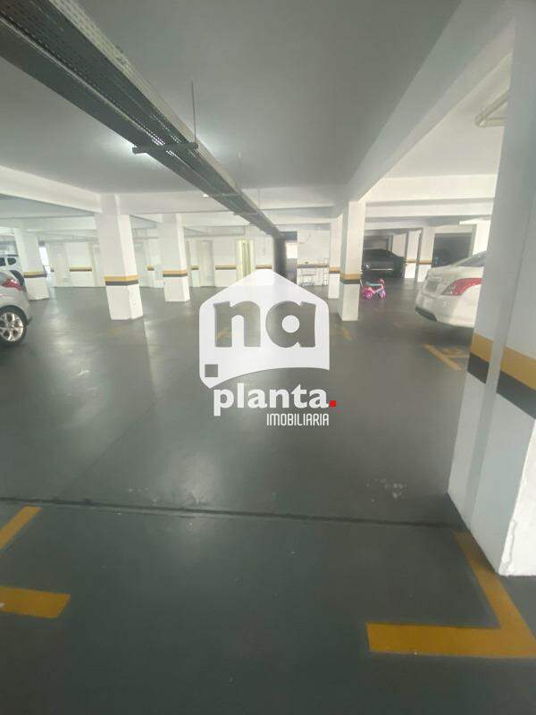 Apartamento à venda com 2 quartos, 75m² - Foto 22