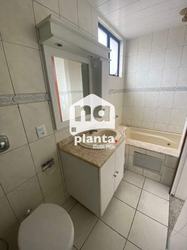 Apartamento à venda com 3 quartos, 113m² - Foto 9