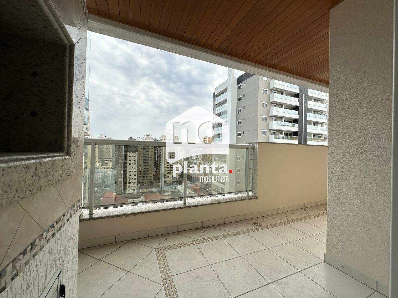 Apartamento à venda com 3 quartos, 131m² - Foto 5