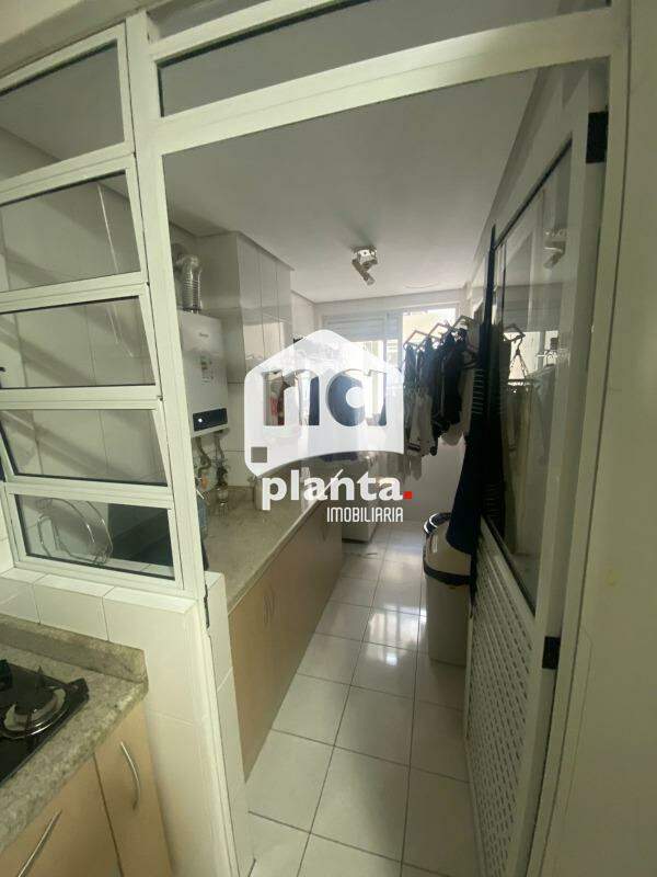 Apartamento à venda com 3 quartos, 128m² - Foto 8