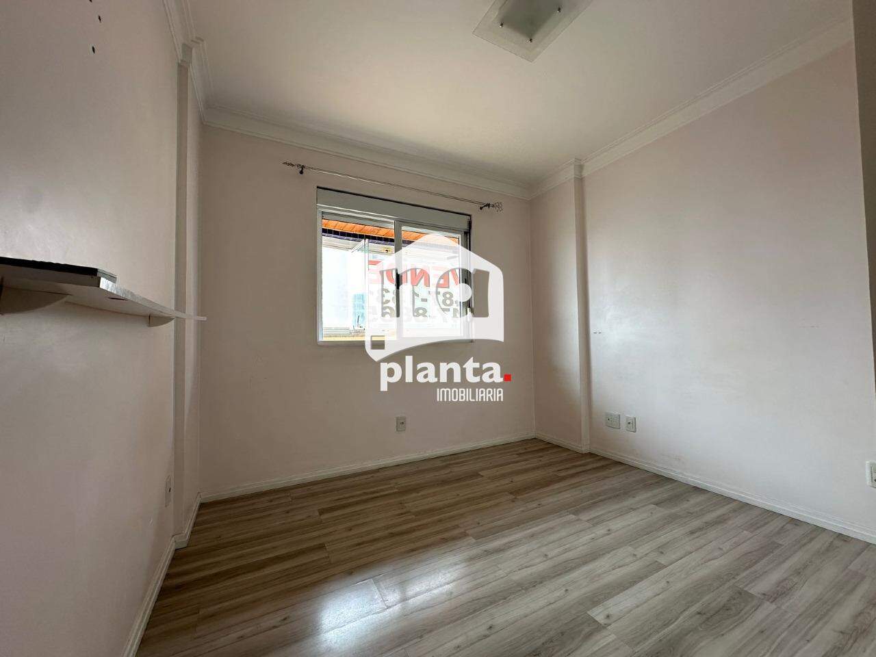 Apartamento à venda com 3 quartos, 105m² - Foto 13