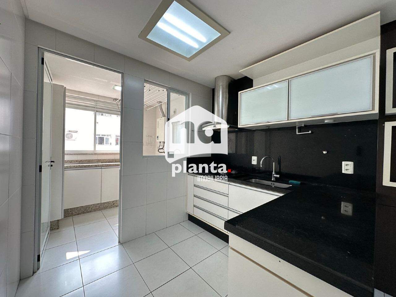 Apartamento à venda com 3 quartos, 105m² - Foto 6