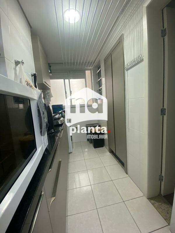 Apartamento à venda com 3 quartos, 128m² - Foto 10