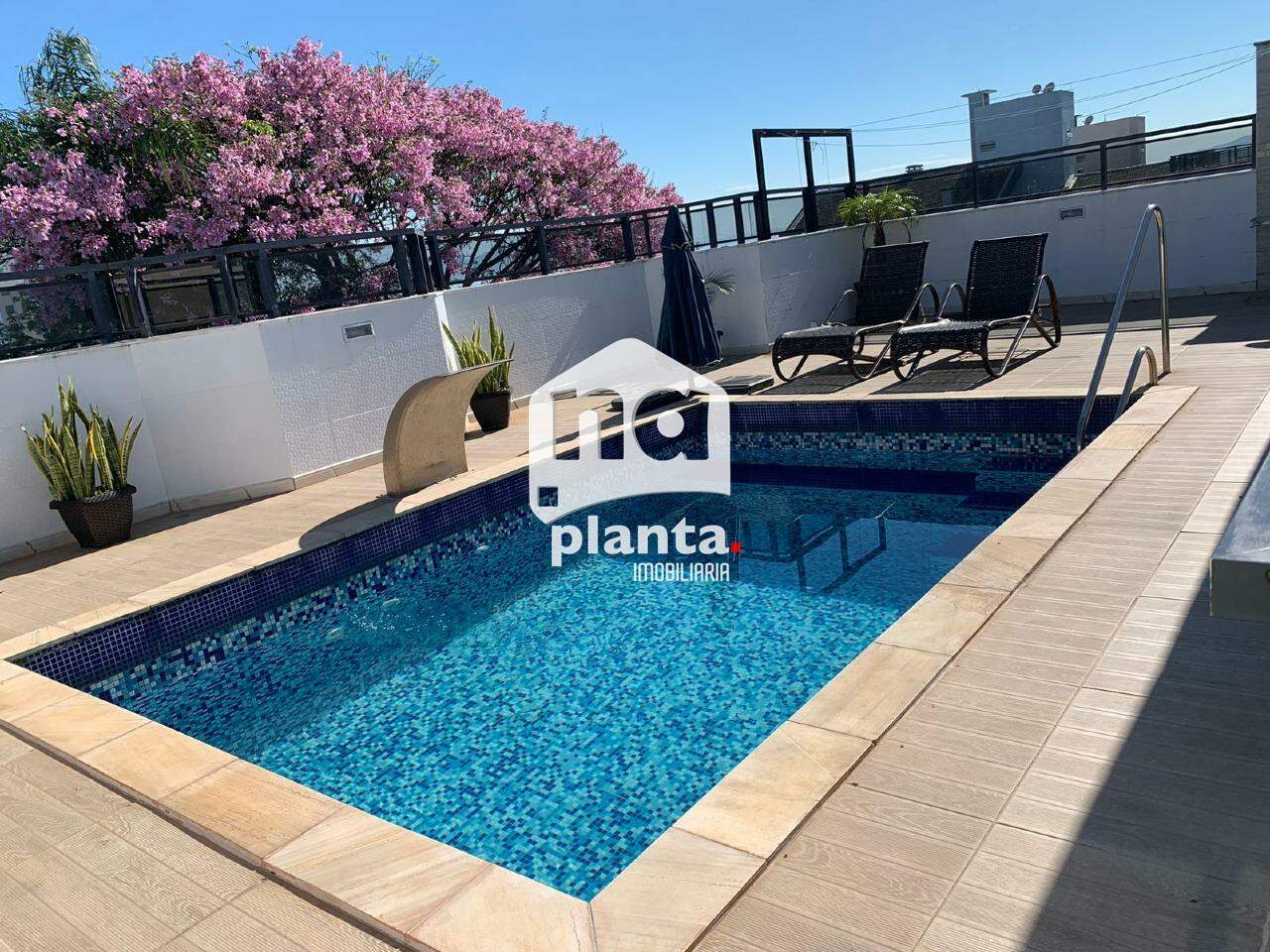 Cobertura à venda com 3 quartos, 245m² - Foto 1