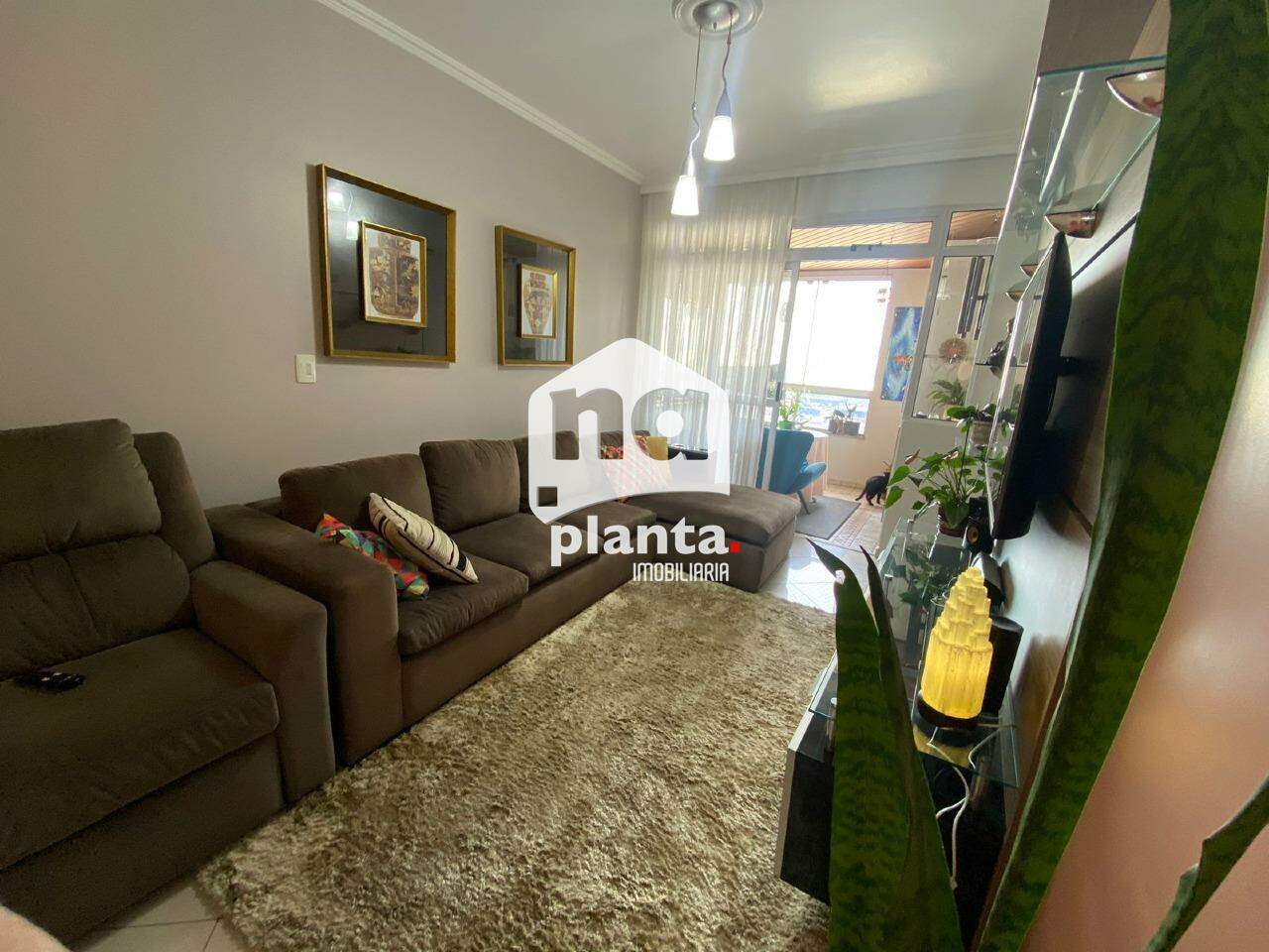 Apartamento à venda com 3 quartos, 139m² - Foto 2