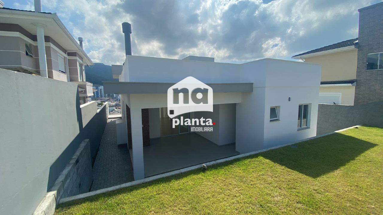 Casa à venda com 3 quartos, 208m² - Foto 25