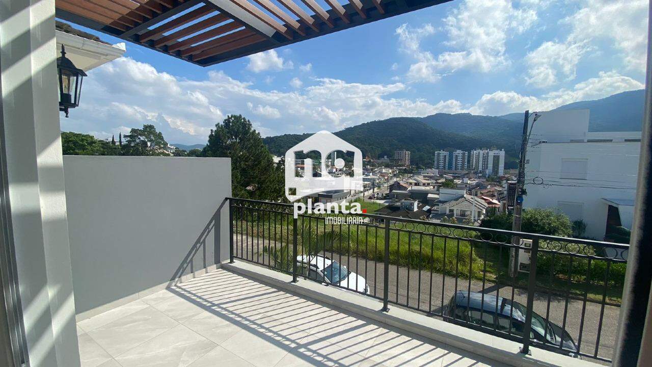 Casa à venda com 3 quartos, 208m² - Foto 7