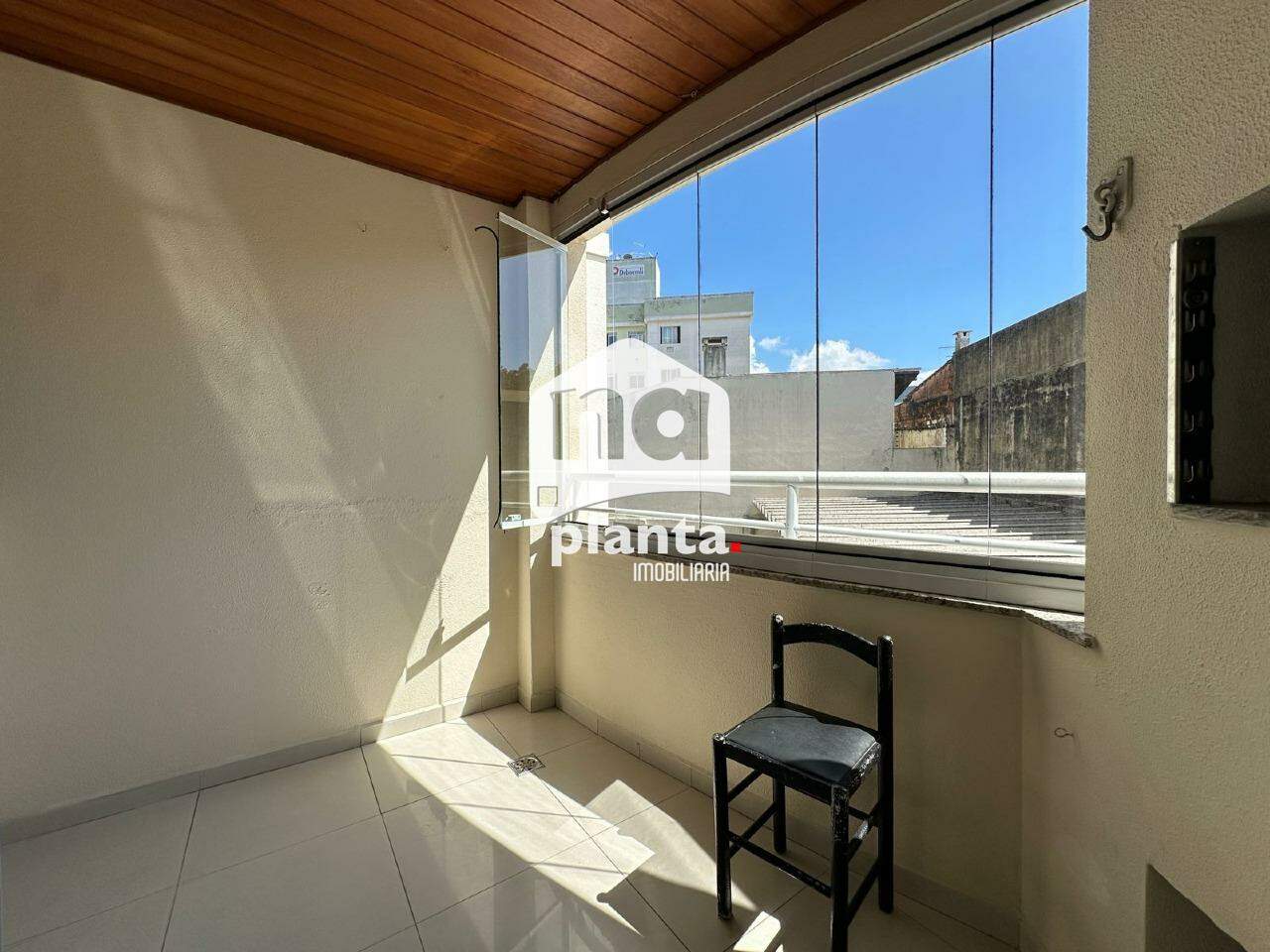 Apartamento à venda com 1 quarto, 65m² - Foto 6