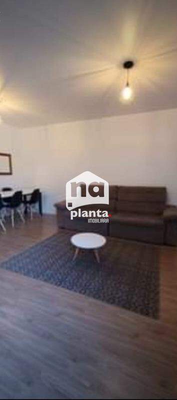 Apartamento à venda com 3 quartos, 80m² - Foto 1