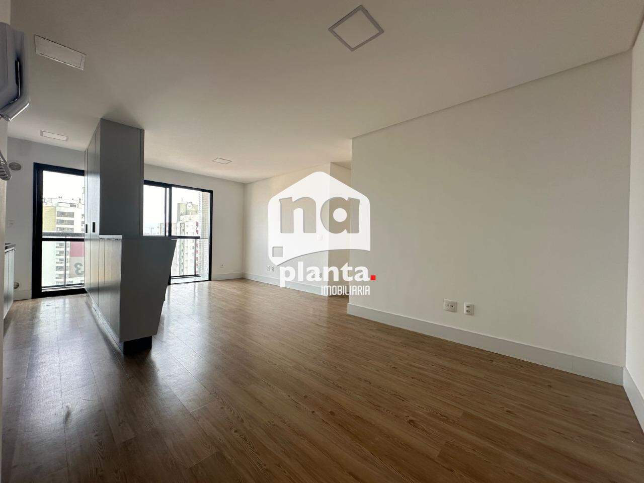 Apartamento à venda com 2 quartos, 72m² - Foto 6