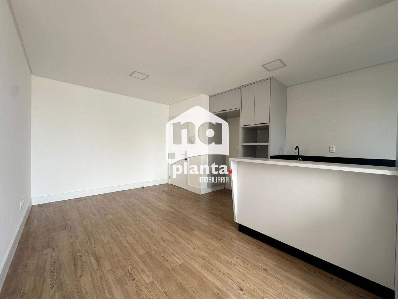 Apartamento à venda com 2 quartos, 72m² - Foto 7