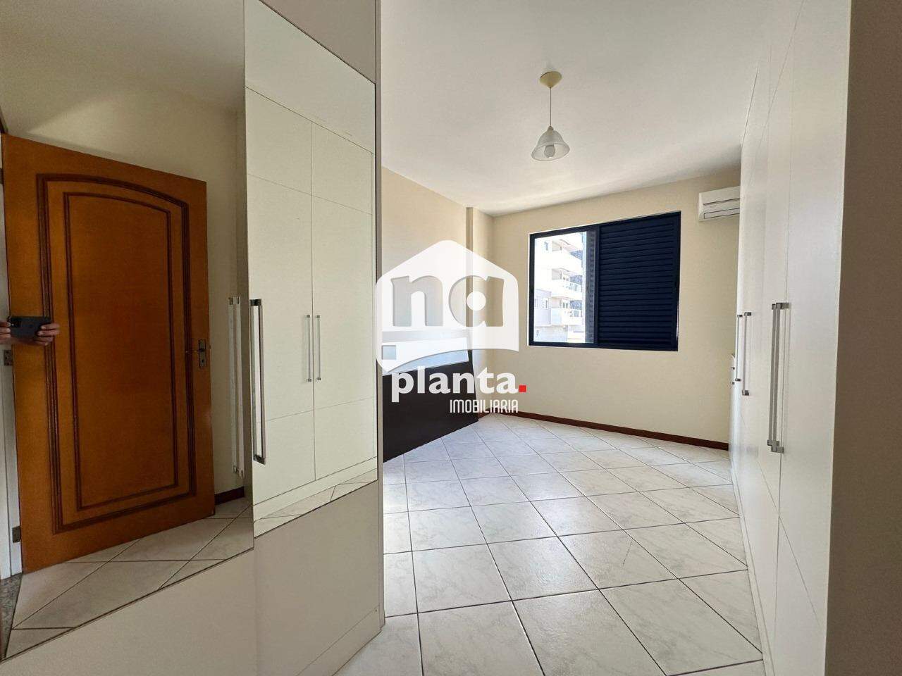 Apartamento à venda com 3 quartos, 116m² - Foto 14