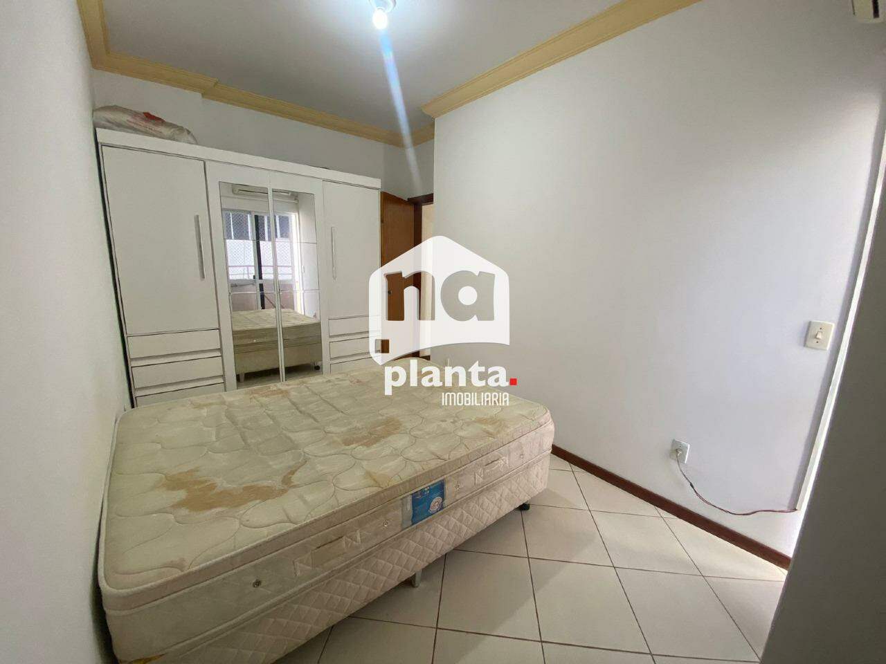 Apartamento à venda com 1 quarto, 47m² - Foto 15