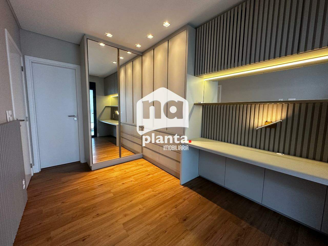 Apartamento à venda com 2 quartos, 94m² - Foto 17