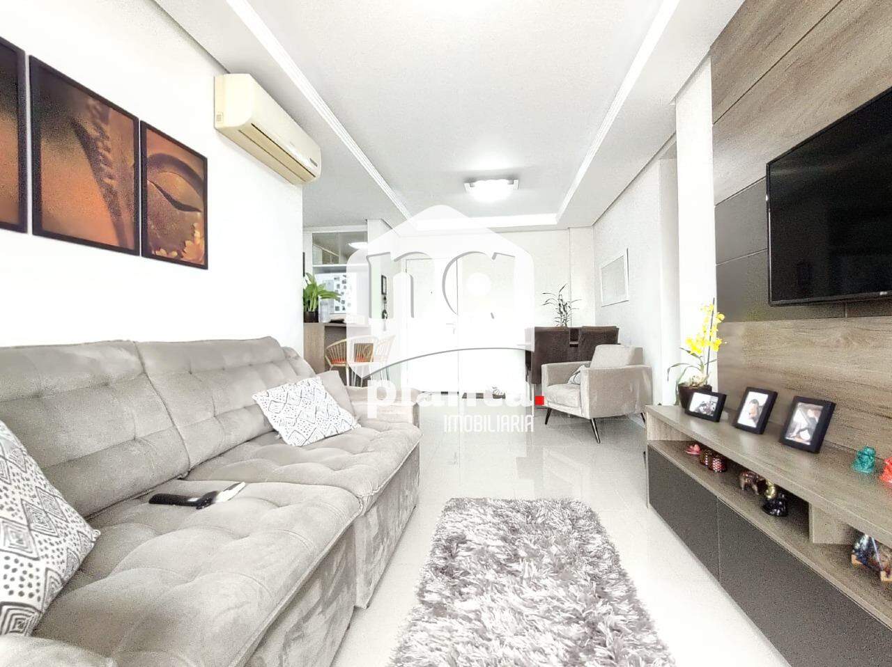 Apartamento à venda com 2 quartos, 87m² - Foto 1