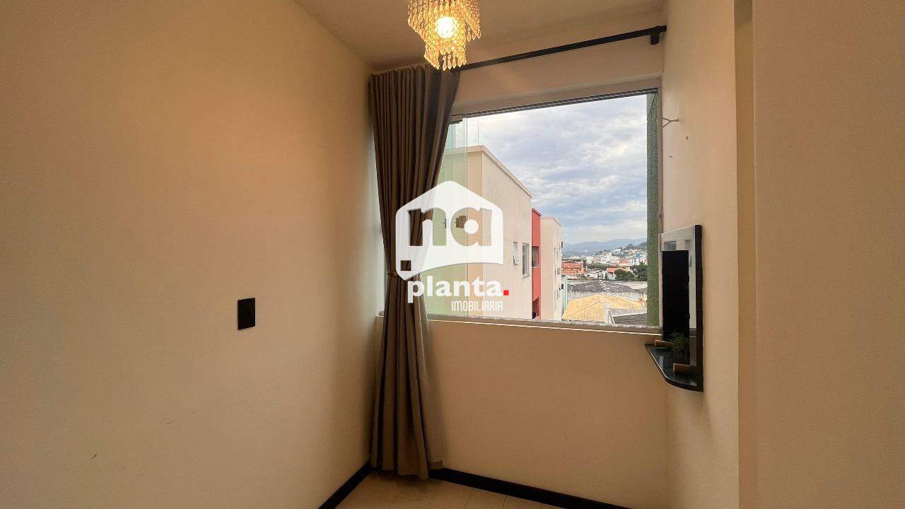 Apartamento à venda com 2 quartos, 58m² - Foto 2