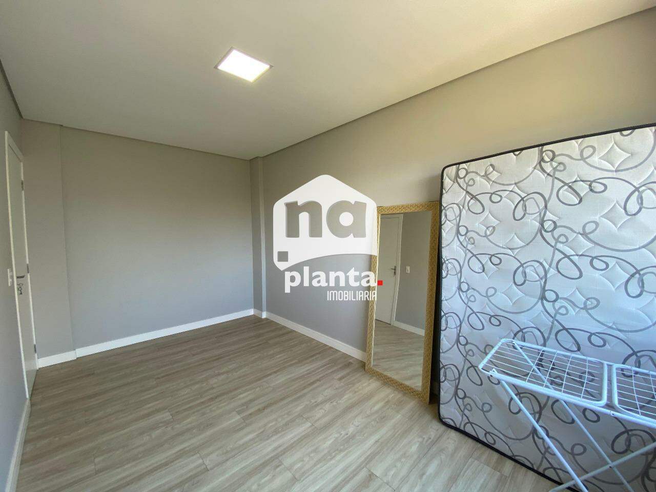 Apartamento à venda com 2 quartos, 62m² - Foto 16