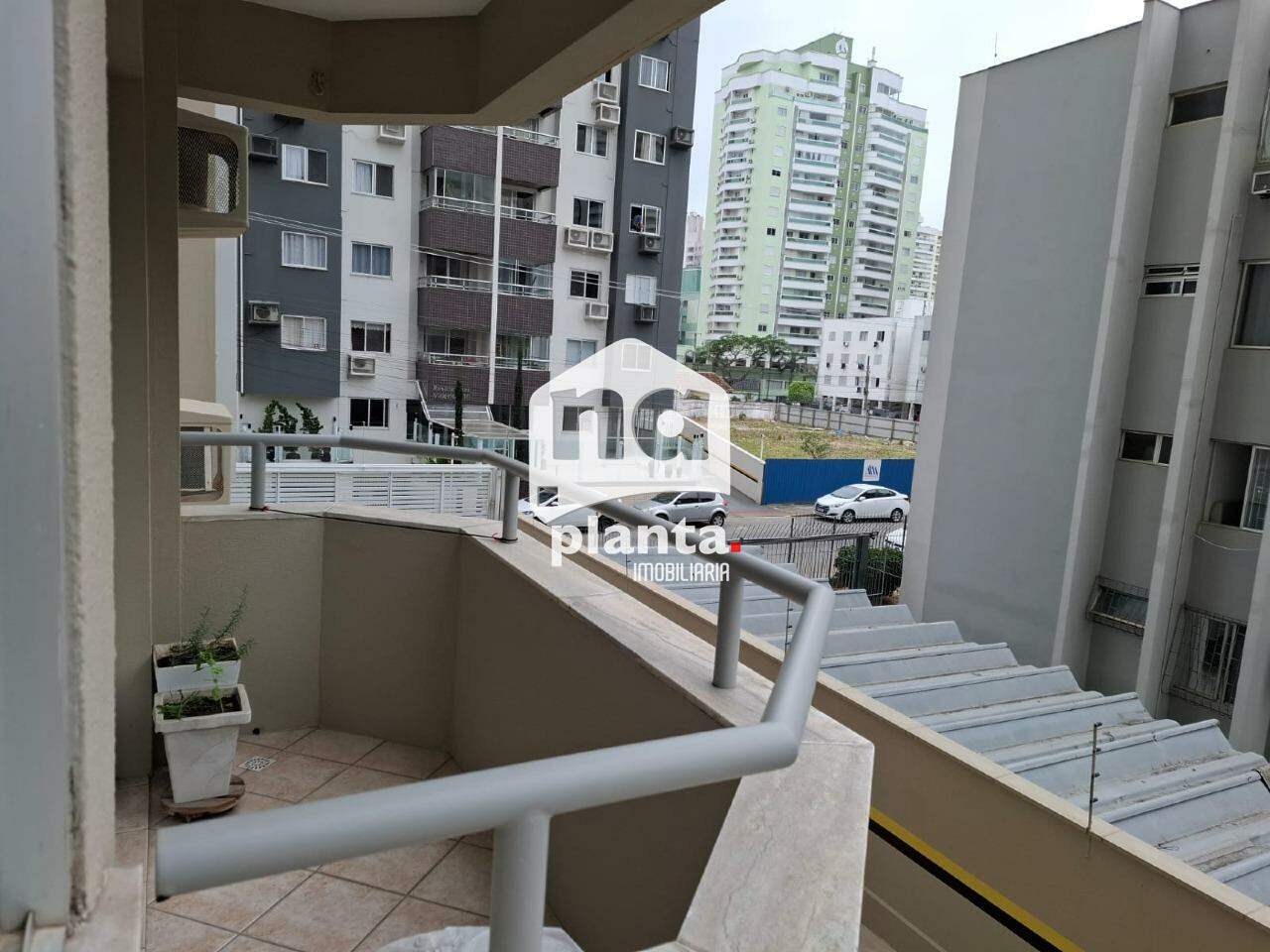 Apartamento à venda com 2 quartos, 64m² - Foto 10