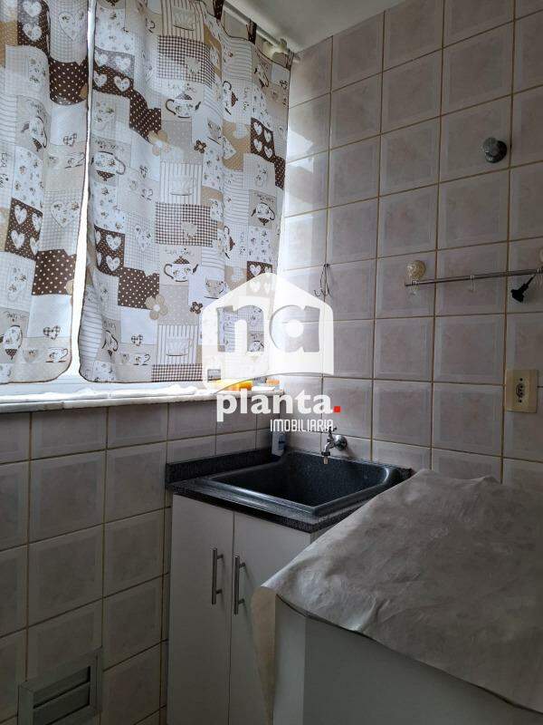 Apartamento à venda com 2 quartos, 64m² - Foto 9