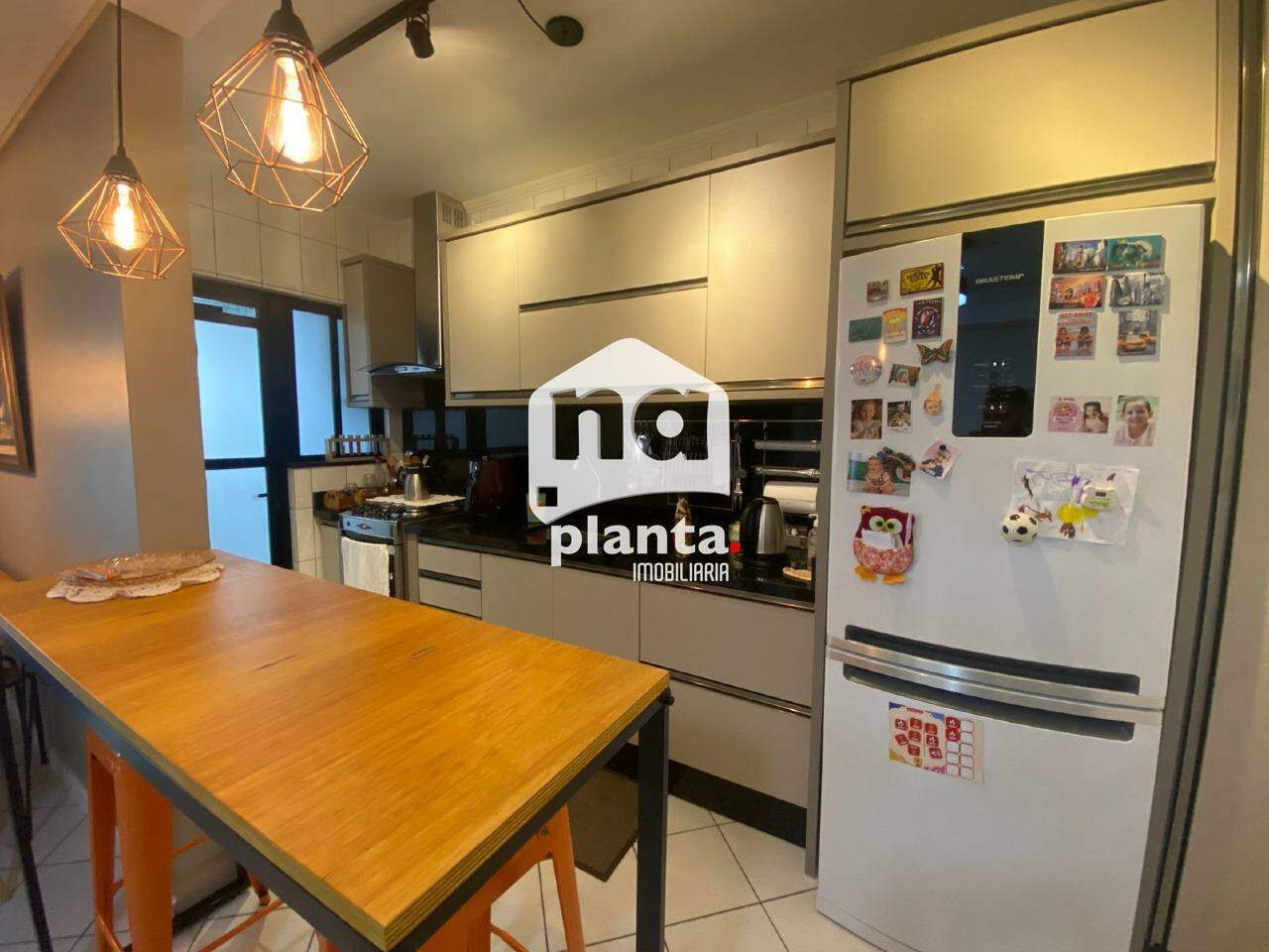 Apartamento à venda com 2 quartos, 77m² - Foto 7