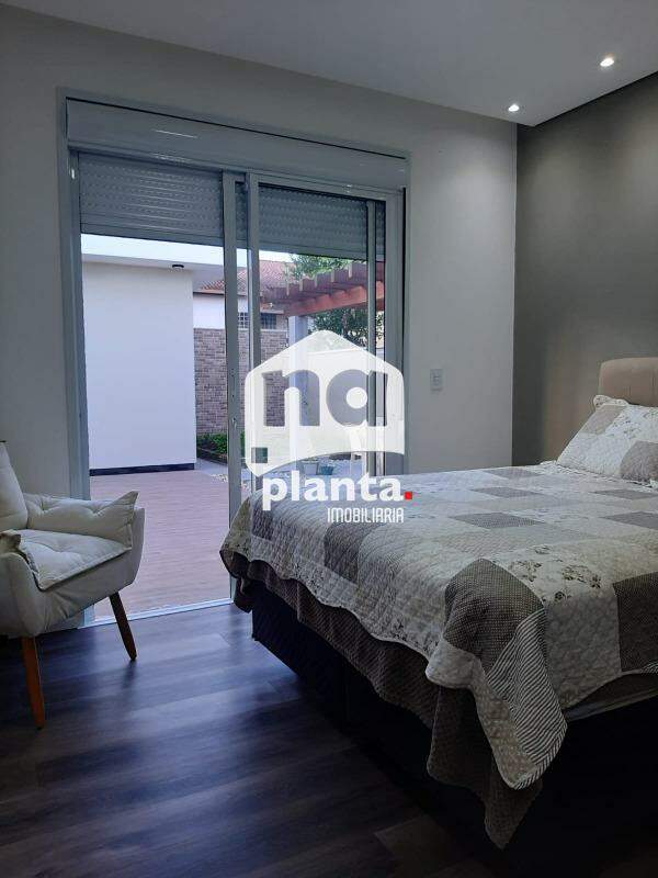 Casa à venda com 3 quartos, 188m² - Foto 14